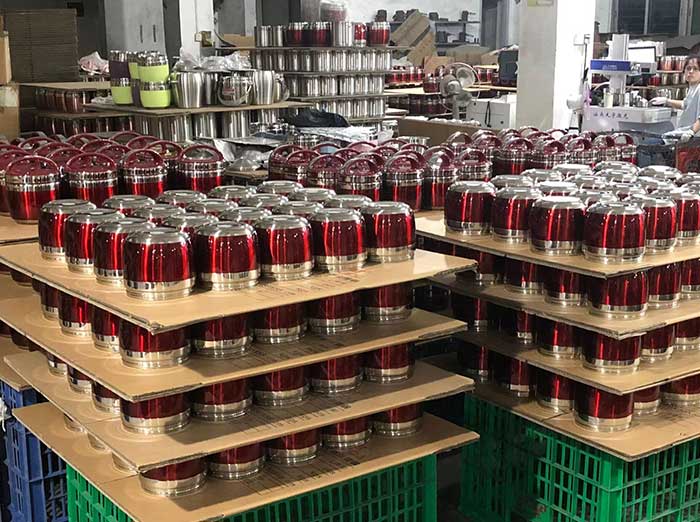 Stainless steel thermal pots with bento boxes